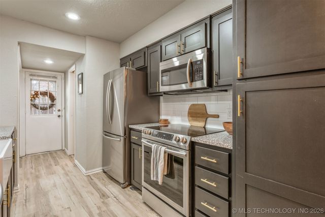 6370 S 80th East Avenue 39J, Tulsa, OK 74133