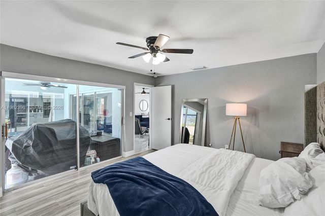 9774 NW 19th Pl, Sunrise, FL 33322