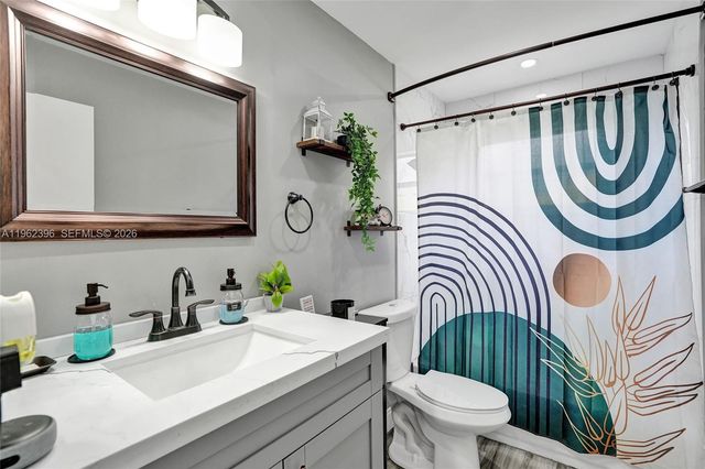 9774 NW 19th Pl, Sunrise, FL 33322