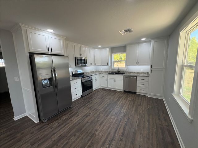 216 Balckfoot, Quitman, TX 75783