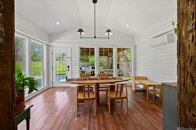 7596 Tunica Trace, St Francisville, LA 70775