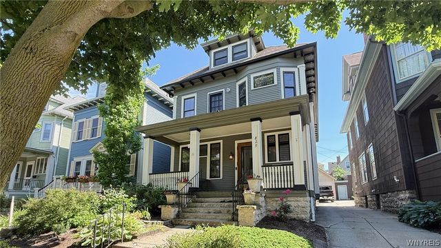 829 Auburn Avenue, Buffalo, NY 14222