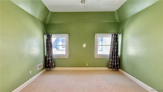 829 Auburn Avenue, Buffalo, NY 14222