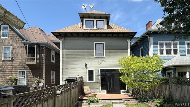 829 Auburn Avenue, Buffalo, NY 14222