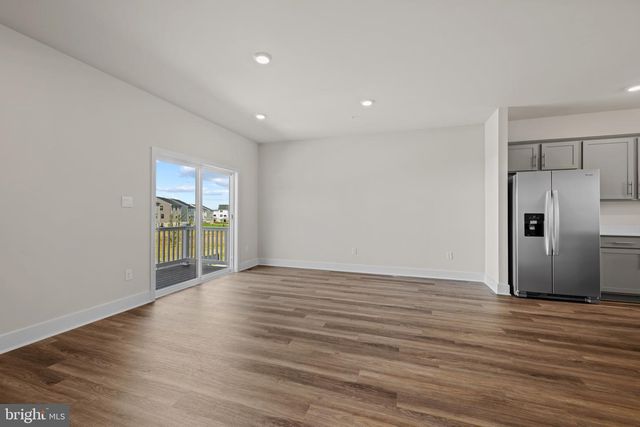 9004 WARENDORF WAY, Upper Marlboro, MD 20774