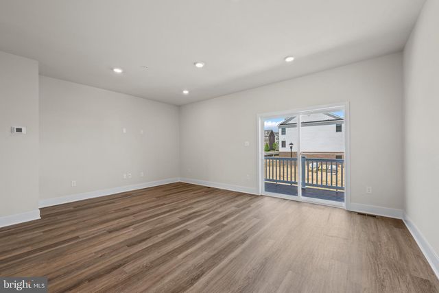 9004 WARENDORF WAY, Upper Marlboro, MD 20774