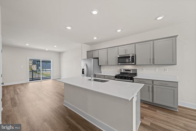 9004 WARENDORF WAY, Upper Marlboro, MD 20774