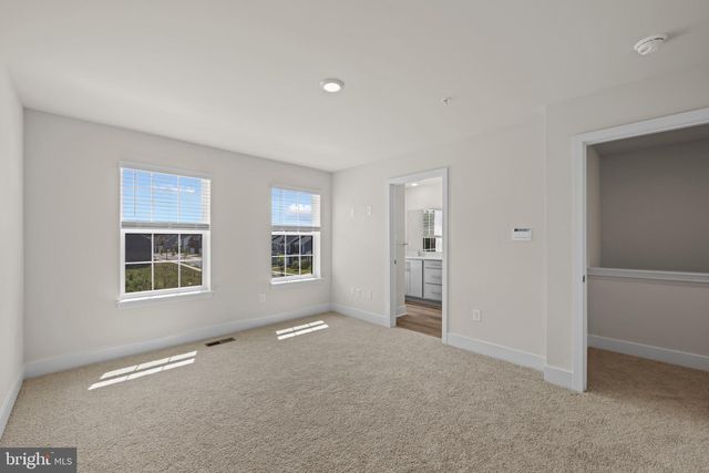 9004 WARENDORF WAY, Upper Marlboro, MD 20774