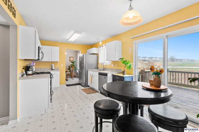2705 Arrowhead Lane, Bellevue, NE 68123