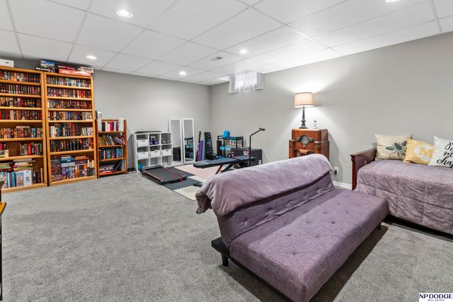 2705 Arrowhead Lane, Bellevue, NE 68123