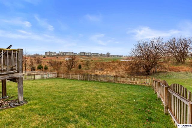 2705 Arrowhead Lane, Bellevue, NE 68123