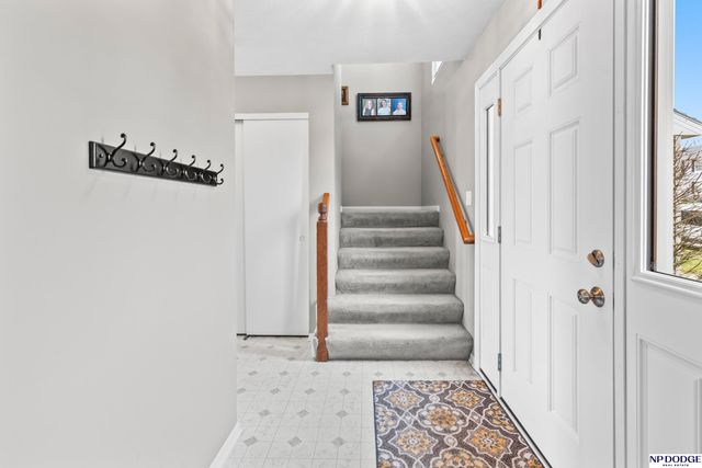 2705 Arrowhead Lane, Bellevue, NE 68123