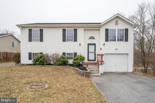 18 VETERANS WAY, Martinsburg, WV 25405