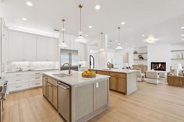 6124 Lake Shore Drive, Fort Worth, TX 76179