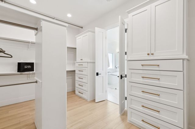 6124 Lake Shore Drive, Fort Worth, TX 76179