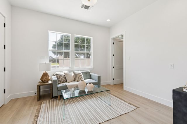 6124 Lake Shore Drive, Fort Worth, TX 76179