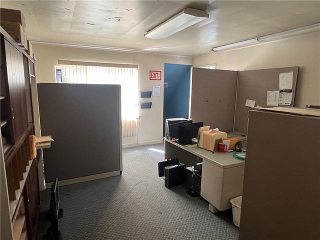 1307 6th Ave, Beaver Falls, PA 15010