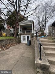 6717 N 6TH ST, Philadelphia, PA 19126