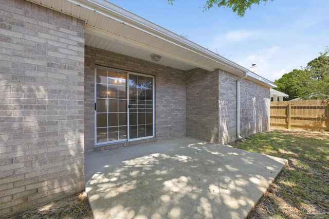 2196 Topaz Ct, Ft Walton Beach, FL 32547