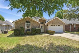 2196 Topaz Ct, Ft Walton Beach, FL 32547