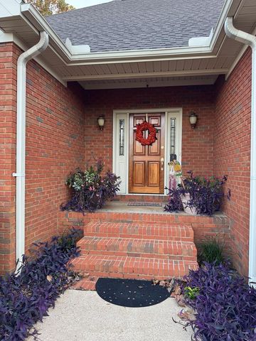 203 Corey, Dothan, AL 36305