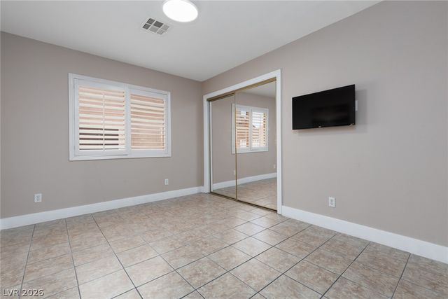2635 Regency Cove Court, Las Vegas, NV 89121