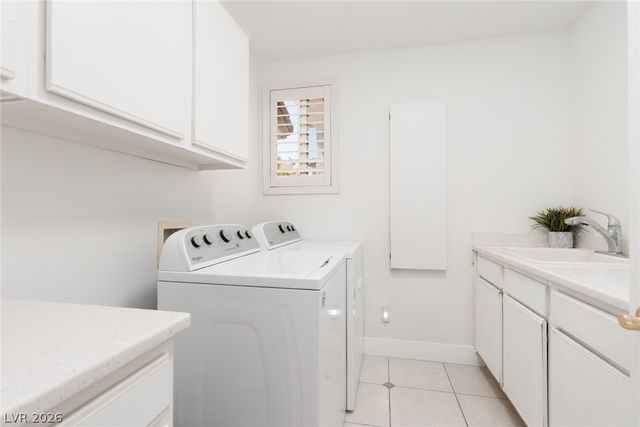2635 Regency Cove Court, Las Vegas, NV 89121