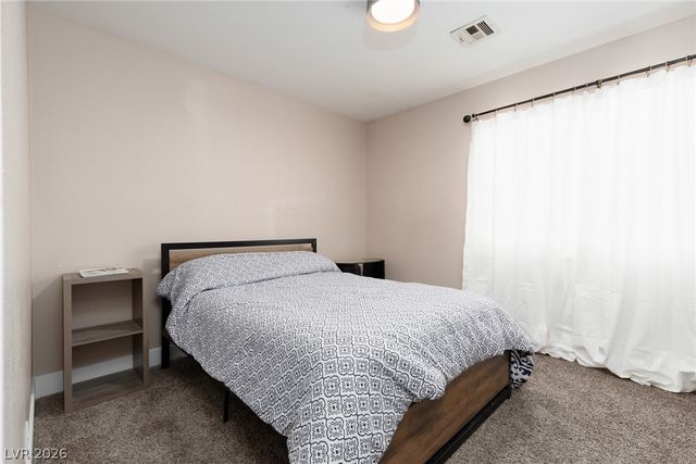 2635 Regency Cove Court, Las Vegas, NV 89121