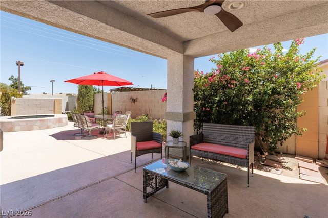 2635 Regency Cove Court, Las Vegas, NV 89121