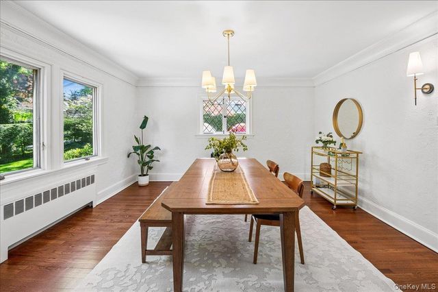62 Broadfield Road, New Rochelle, NY 10804