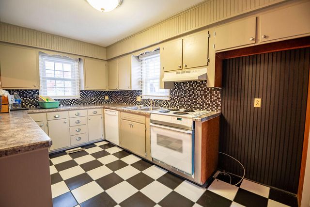 107 Pin Oak Drive, Lancaster, KY 40444