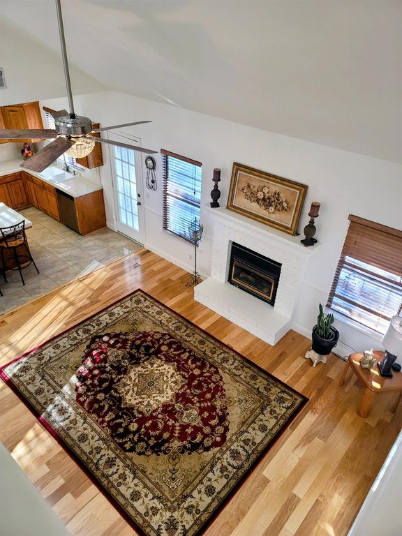 Image 24 of property listing at 7835 Matus, Fresno, CA 93720