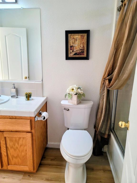 Image 33 of property listing at 7835 Matus, Fresno, CA 93720