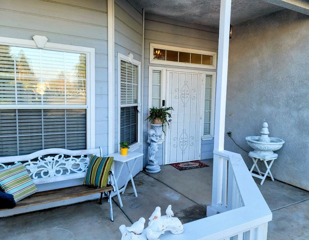 Image 5 of property listing at 7835 Matus, Fresno, CA 93720