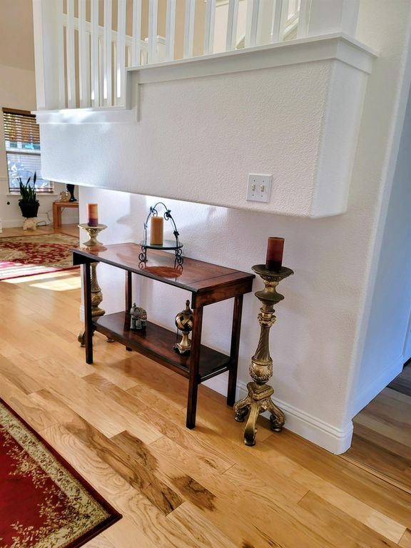 Image 7 of property listing at 7835 Matus, Fresno, CA 93720