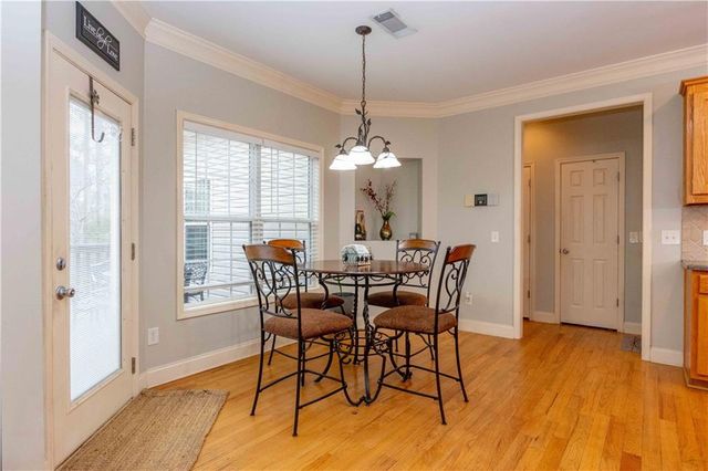 4218 Pine Hill Drive, Loganville, GA 30052