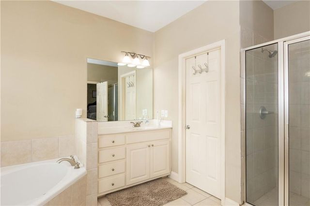 4218 Pine Hill Drive, Loganville, GA 30052