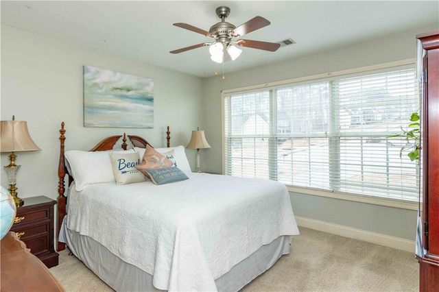 4218 Pine Hill Drive, Loganville, GA 30052