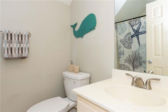 4218 Pine Hill Drive, Loganville, GA 30052