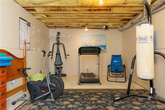 4218 Pine Hill Drive, Loganville, GA 30052