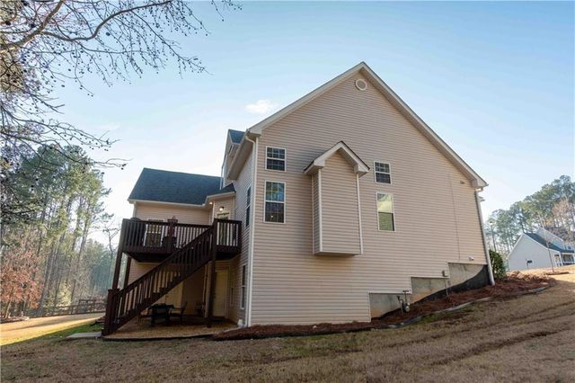 4218 Pine Hill Drive, Loganville, GA 30052