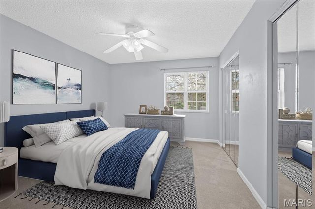 9073 W Swan Circle, St Louis, MO 63144