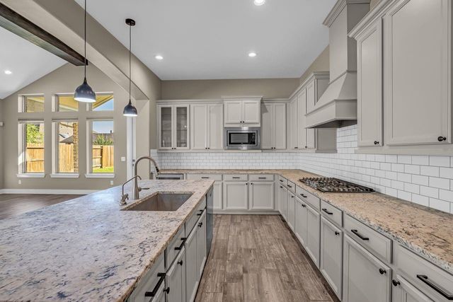 10630 Hazel Hills Drive, Cypress, TX 77433