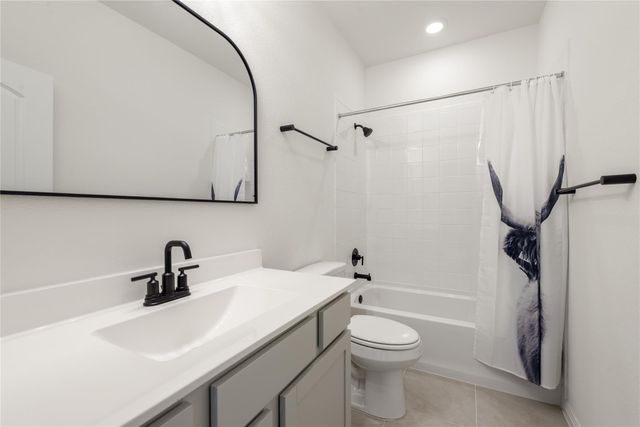 155 Kings Canyon DR, Dripping Springs, TX 78620