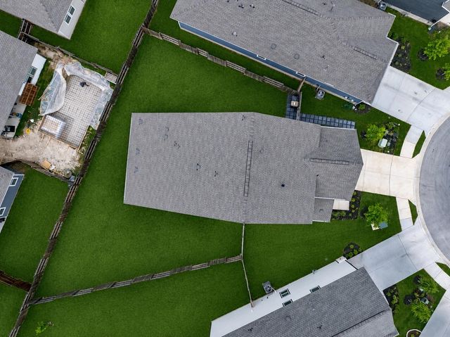 155 Kings Canyon DR, Dripping Springs, TX 78620