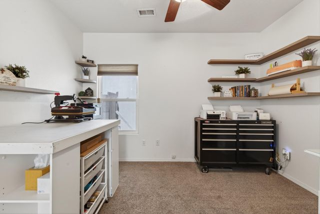 952 Waterfall Drive NE, Rio Rancho, NM 87144