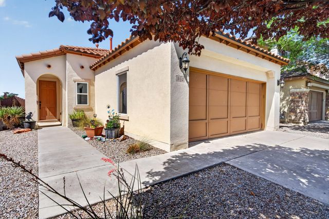 952 Waterfall Drive NE, Rio Rancho, NM 87144