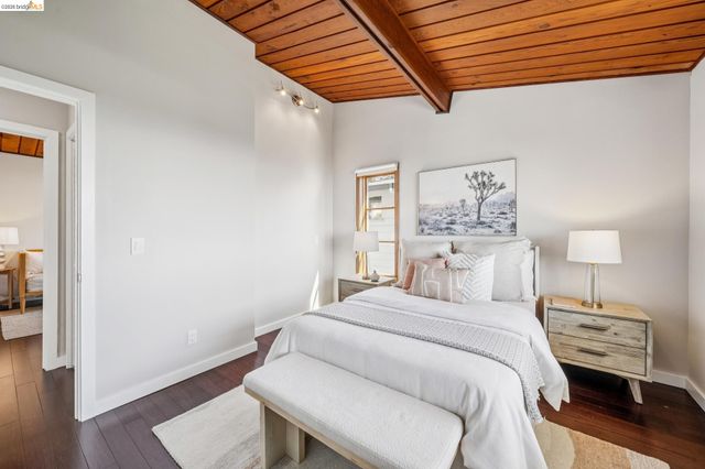 1394 Queens Rd, Berkeley, CA 94708