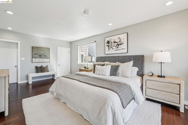 1394 Queens Rd, Berkeley, CA 94708