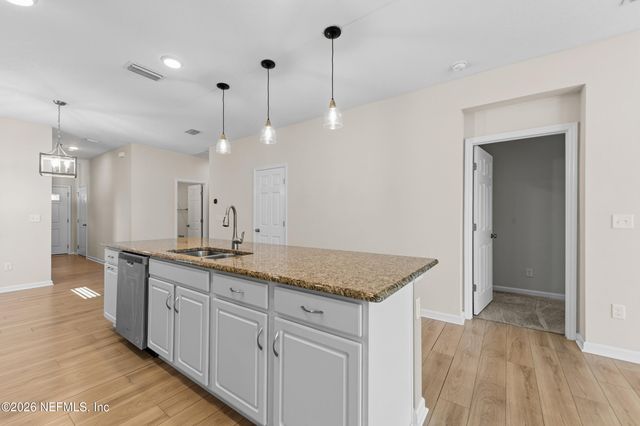 565 CHANDLER Drive, St. Johns, FL 32259